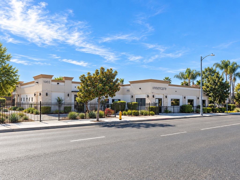 Innercare – Hemet clinic at 1023 E. Florida Avenue